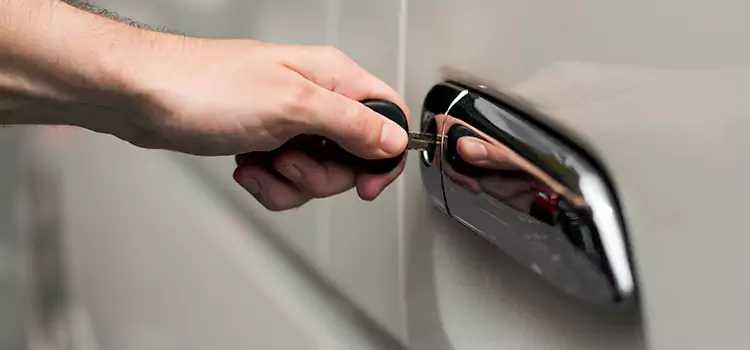 Why Choose Our Auto Locksmith Team in White Plains, NY?