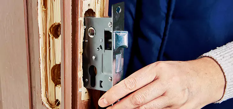 Garage Door Lock Replacement White Plains